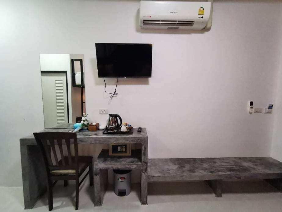Deluxe Family Suite